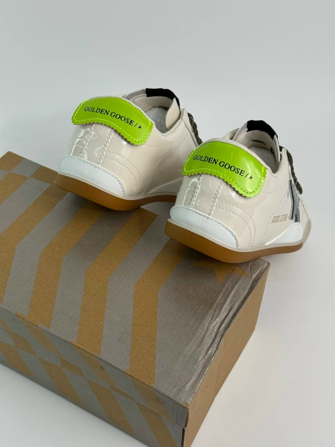 кроссовки golden goose,кеды golden goose,,golden goose super star,кеды golden goose superstar звезды