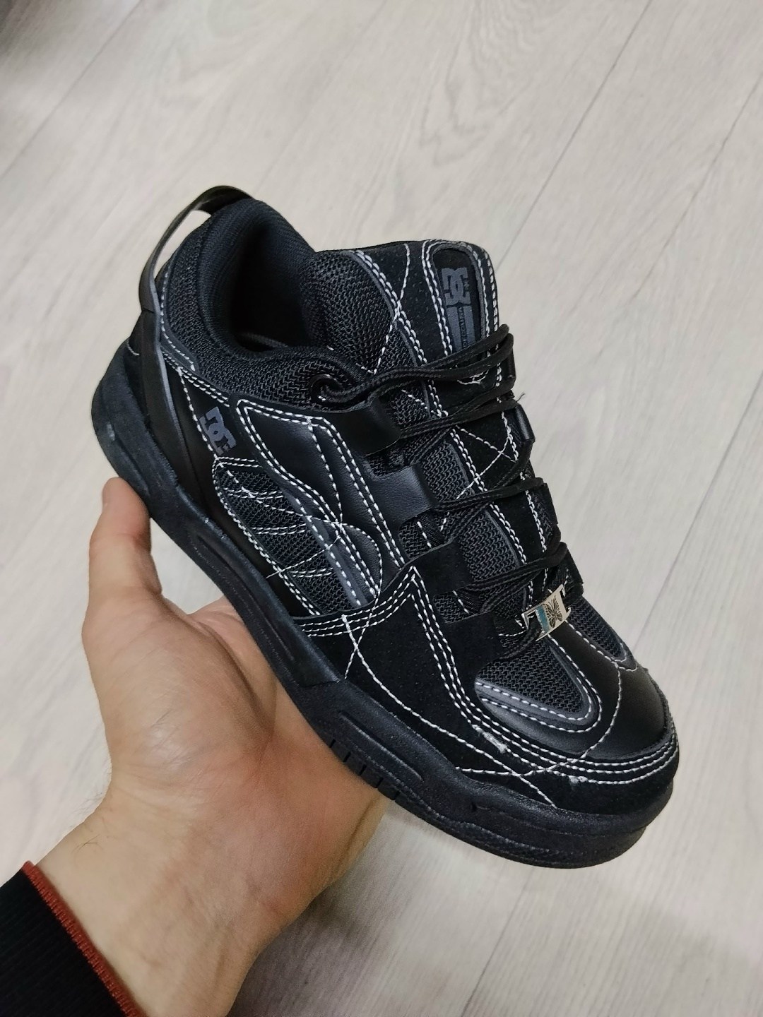 кроссовки,,dvs кроссовки,низкие кроссовки,спортивная