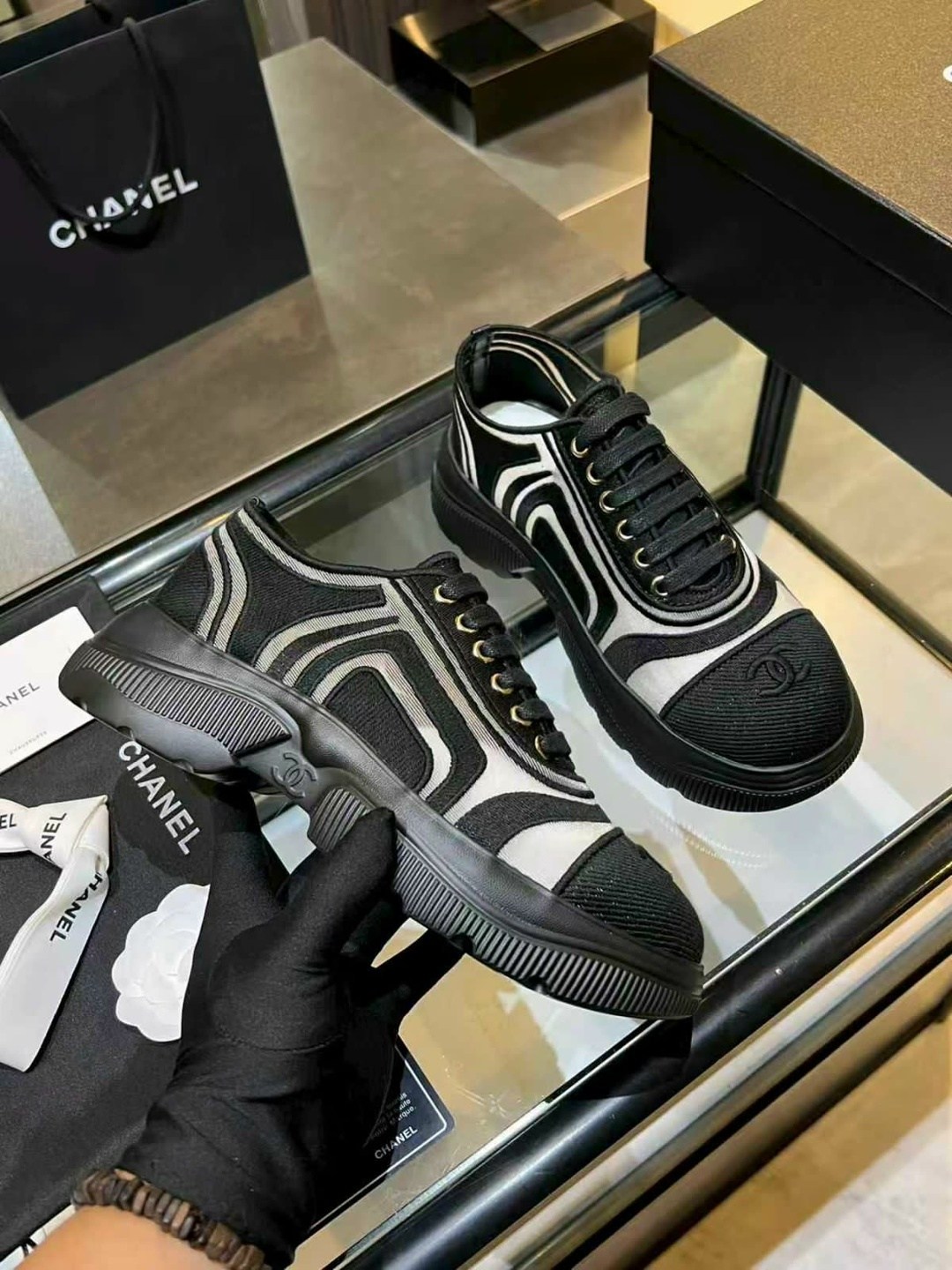 кроссовки женские chanel,,кроссовки chanel,женские кроссовки,кроссовки шанель женские