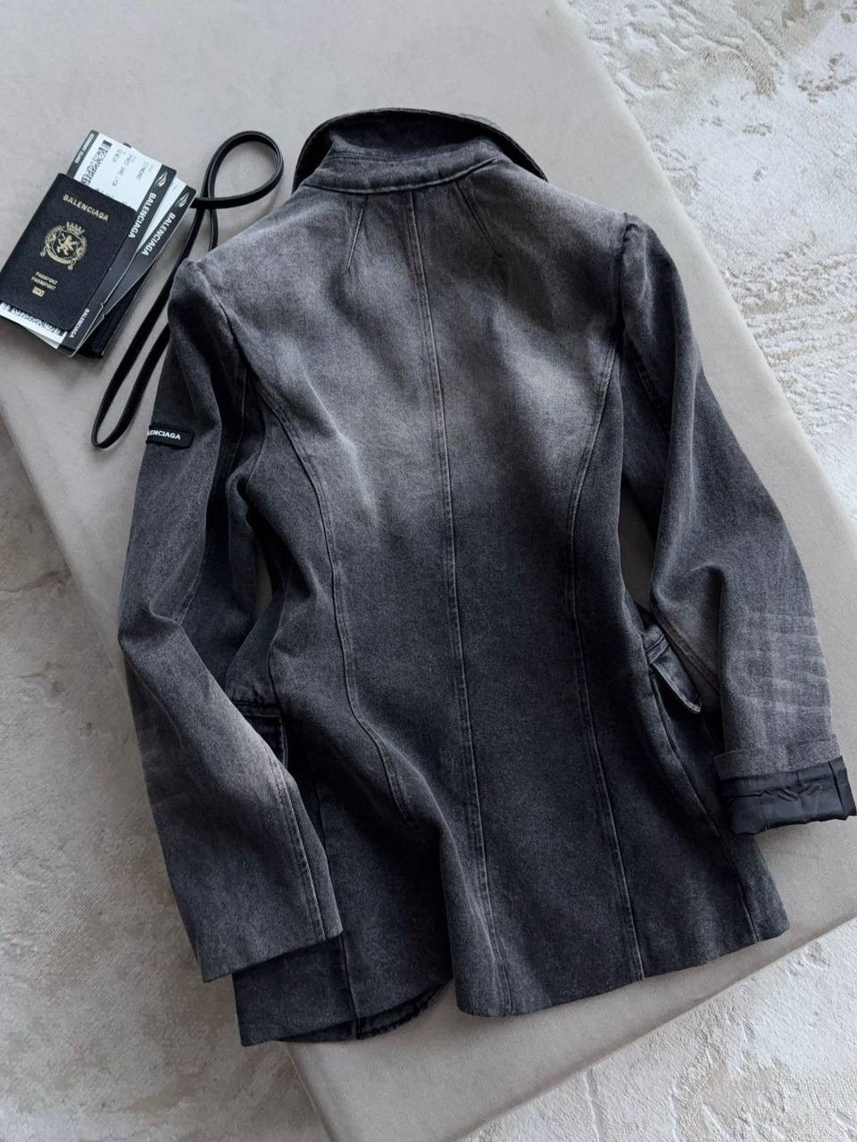 стильный пиджак,пиджак,костюм пиджак,пиджак джинсовый,пиджак balenciaga