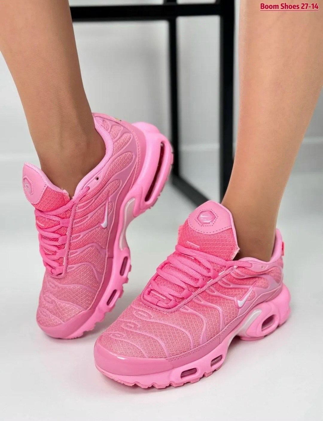 спортивные кроссовки air max plus tn nike,женские кроссовки nike air max plus tn pink,nike air max plus tn pink,кроссовки nike air max tn plus,кроссовки nike air max plus tn nike