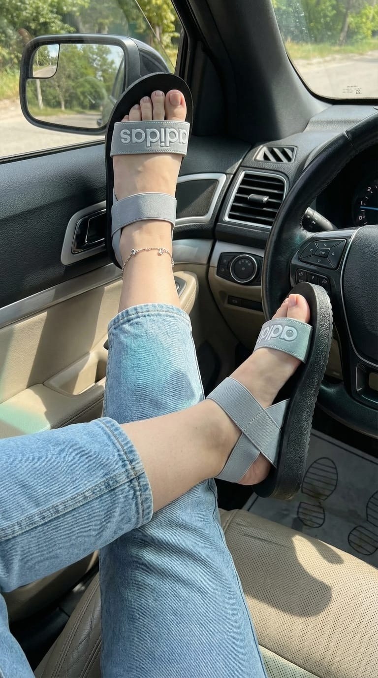 босоножки адидас,сандалии adidas,adidas originals adilette,,сандалии adidas adilette