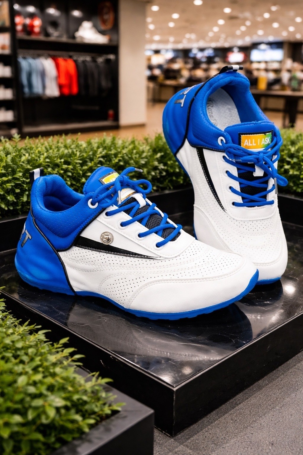 cricket shoes,спортивная ,повседневные кроссовки,sport shoes,кроссовки