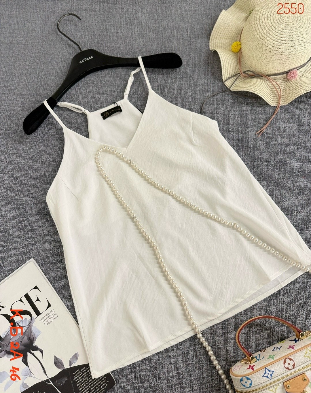 майка на бретельках,женский топ на бретелях,майка топы,топ женский,женская майка