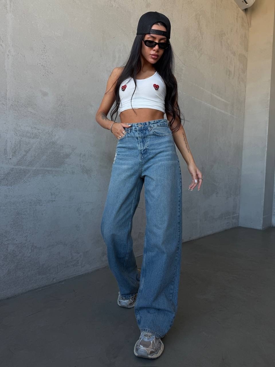 широкие джинсы,женские джинсы,женские джинсы трубы,джинсы,штаны джинсы