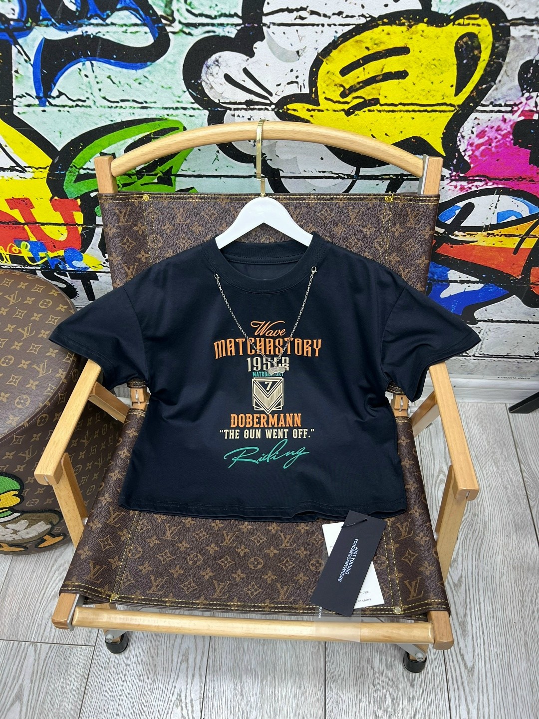 майка луи виттон мужские,футболка louis vuitton,футболки женские мужские,футболки мужские,черная оверсайз футболка