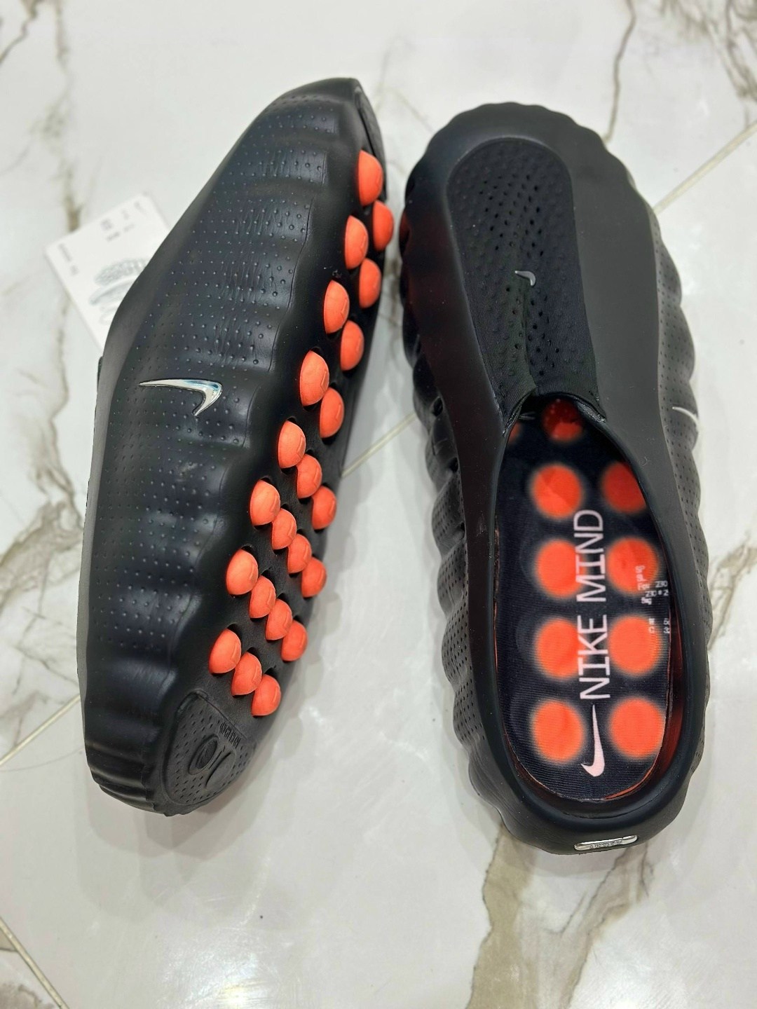 тапки модные,кроссовки,оригинальные кроссовки,кроссовки nike,спортивный