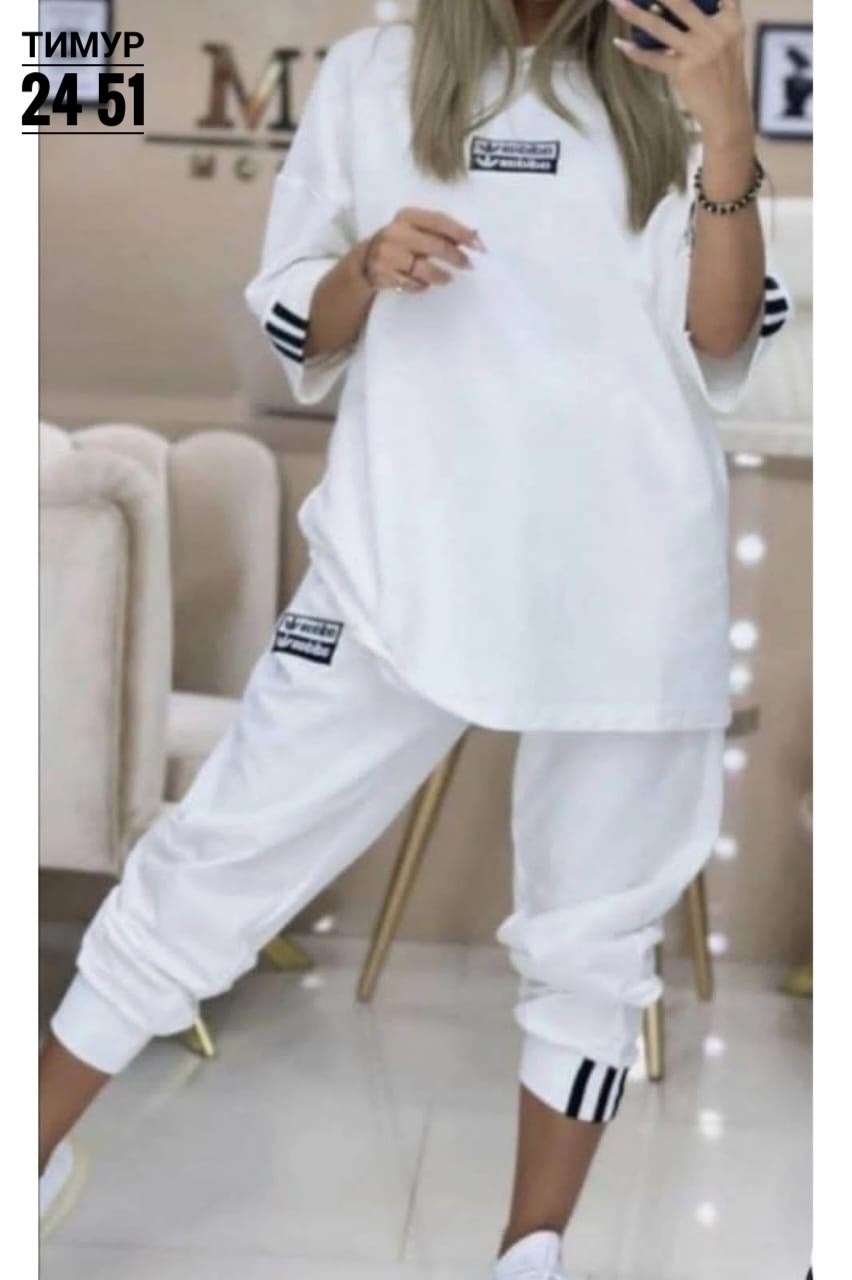 костюм женский спортивный,костюм спорт шик,костюм женские спортивные костюмы,стильные спортивные костюмы,спорт шик костюмы женские