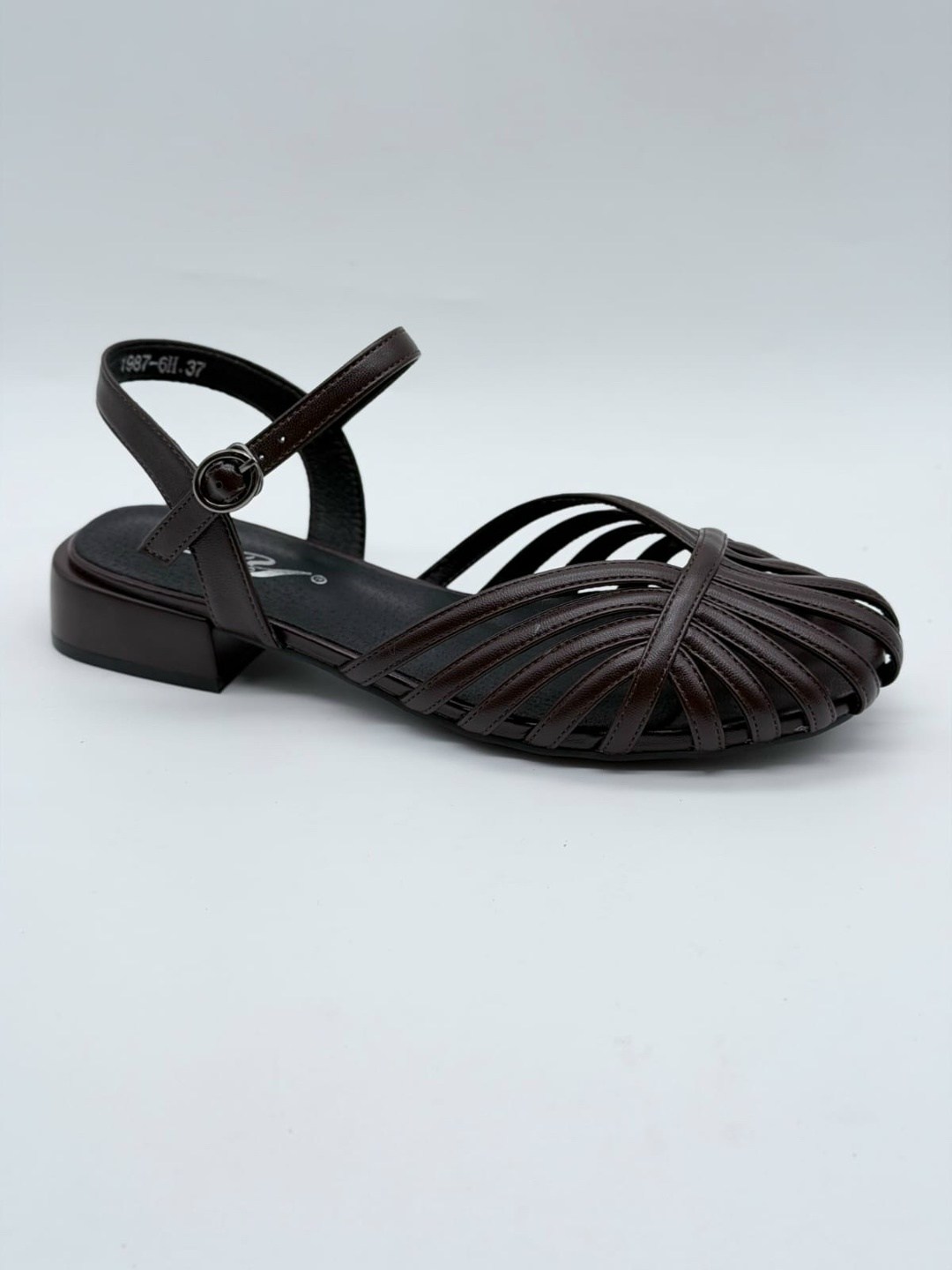 босоножки женские,,босоножки,летние босоножки,белые босоножки