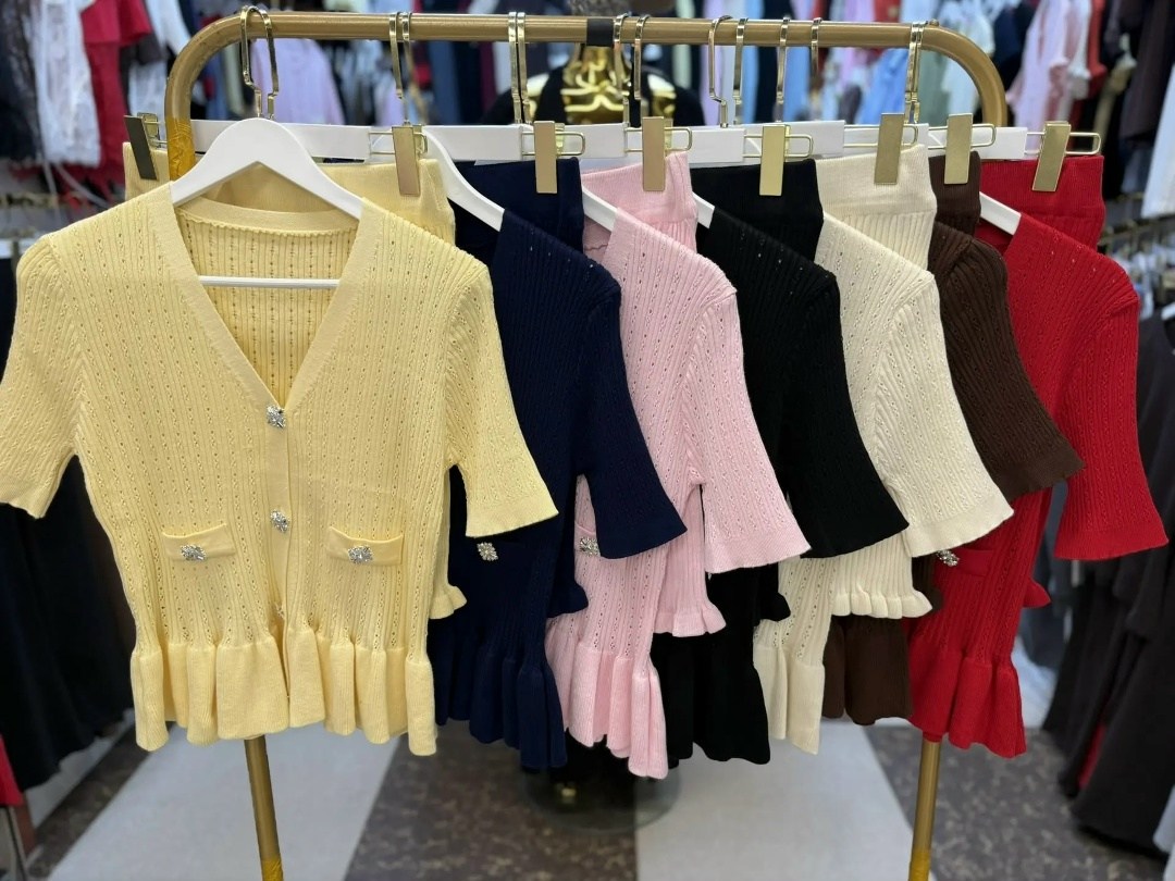 костюм с юбкой женский,трикотажный костюм,вязаные костюмы,костюм женский,трикотажный костюм женский