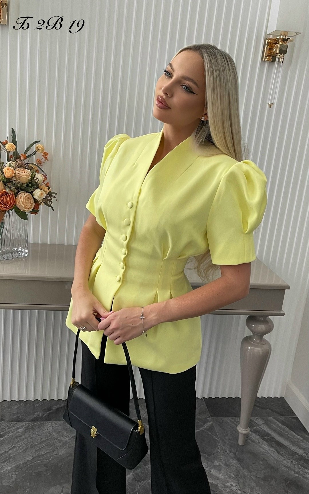 блузка стильная,модные блузы,жакет с баской,женский брючный костюм,блузка женская