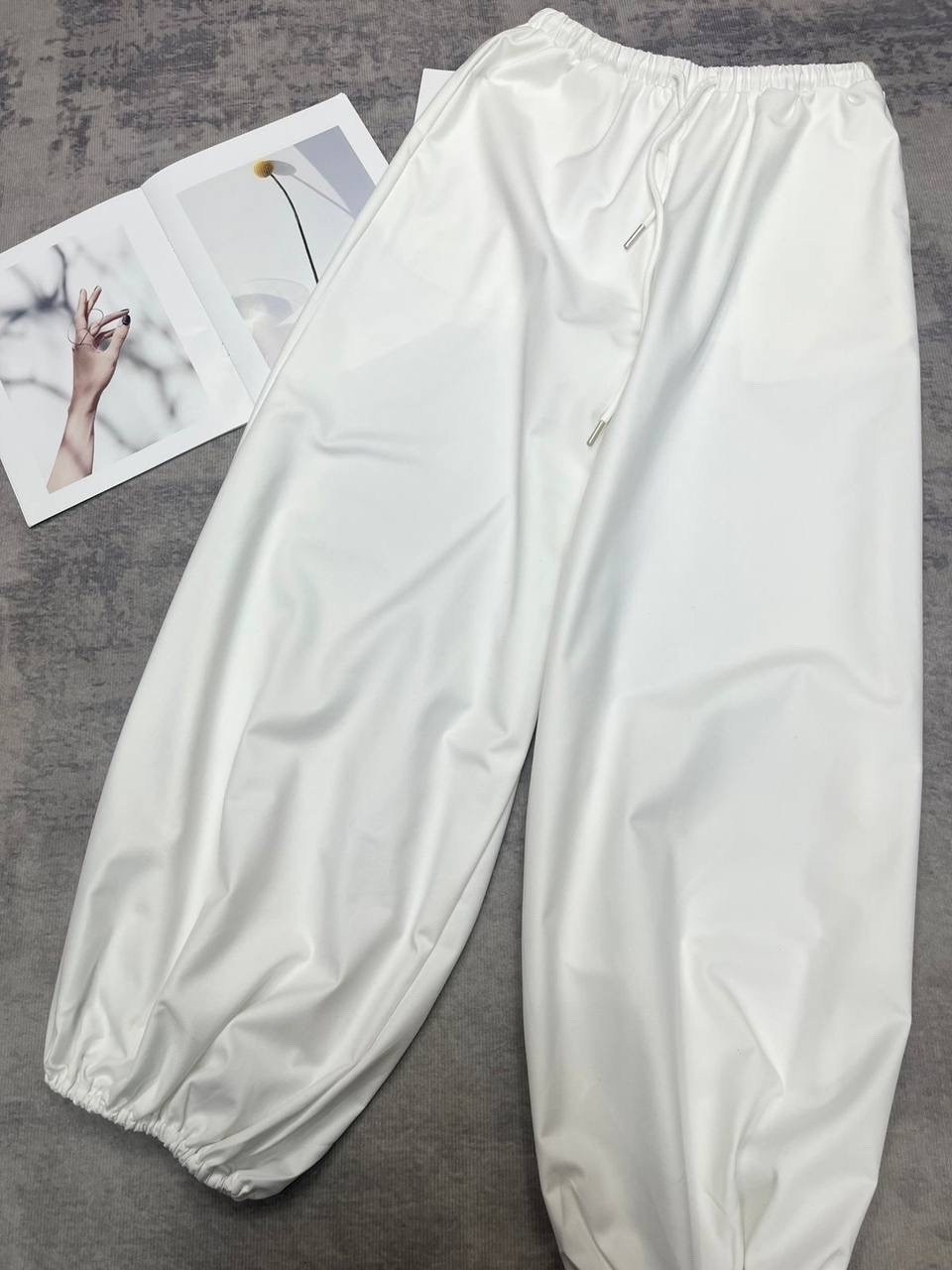 спортивные костюмы женские,светоотражающий костюм,спортивные костюм,костюм модный,костюм спортивные женские костюмы