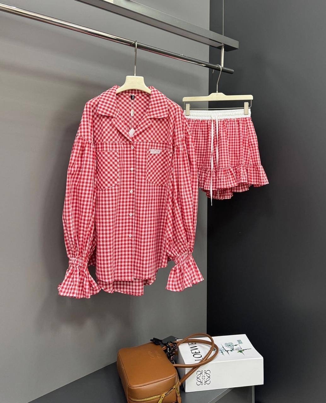 костюм женский в клетку,женский клетчатый комплект из 2 предметов с шортами,костюм с рубашкой,летние костюмы,летний костюм с шортами и рубашкой