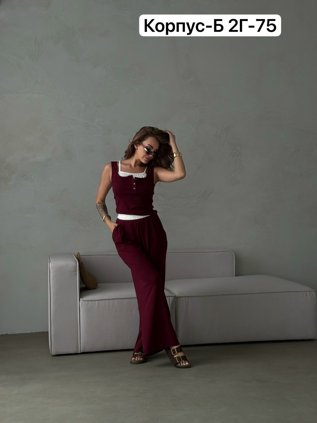 костюм двойка с майкой,костюм женский тройка,стильный костюм женский,женские костюмы,