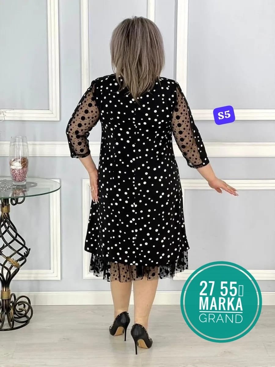 женские платья больших размеров,платье женское праздничное больших размеров,платье женской,нарядное платье,женщина в платье