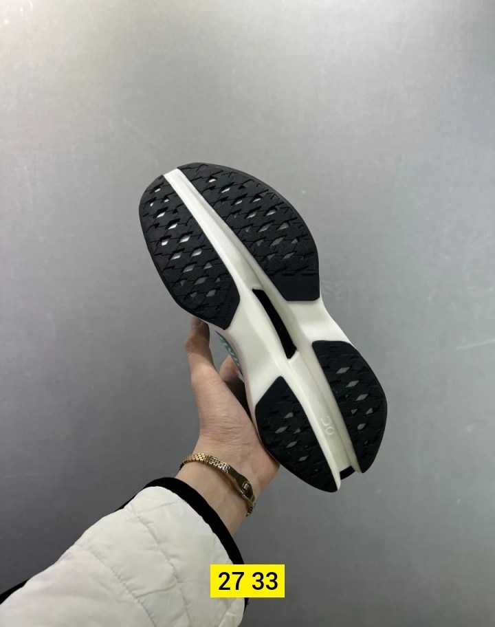 кроссовки беговые,кроссовки,кроссовки adidas,кроссовки adidas adizero,кроссовки для бега