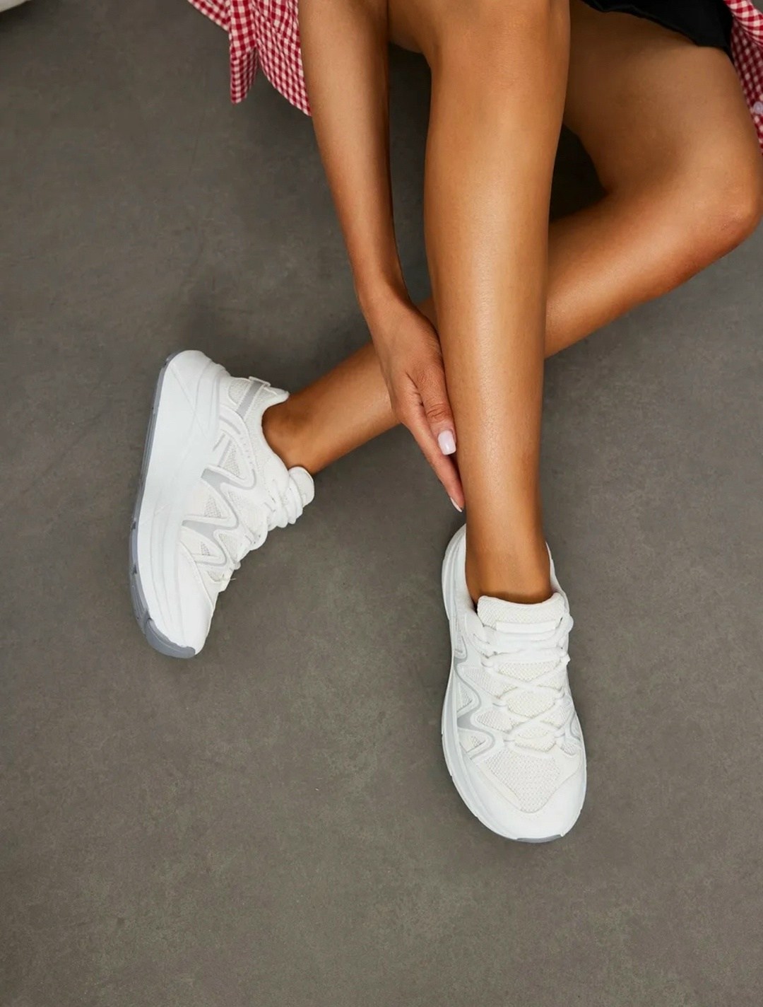кроссовки женские,женские белые кроссовки,кроссы женские,кроссовки женские летние,спортивные кроссовки женские