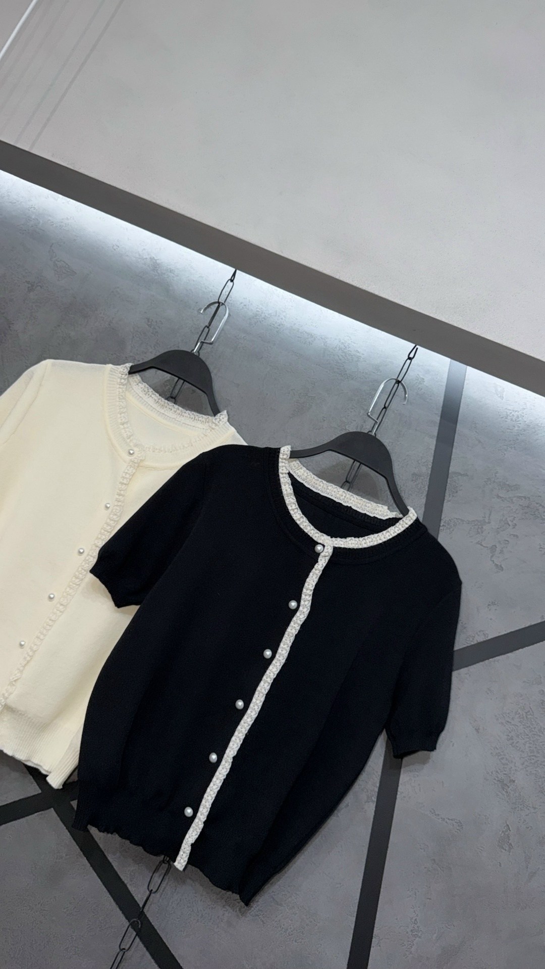 модели кардиган,женские кардиганы,кардиган с круглым вырезом,кардиган на пуговицах,кардиган