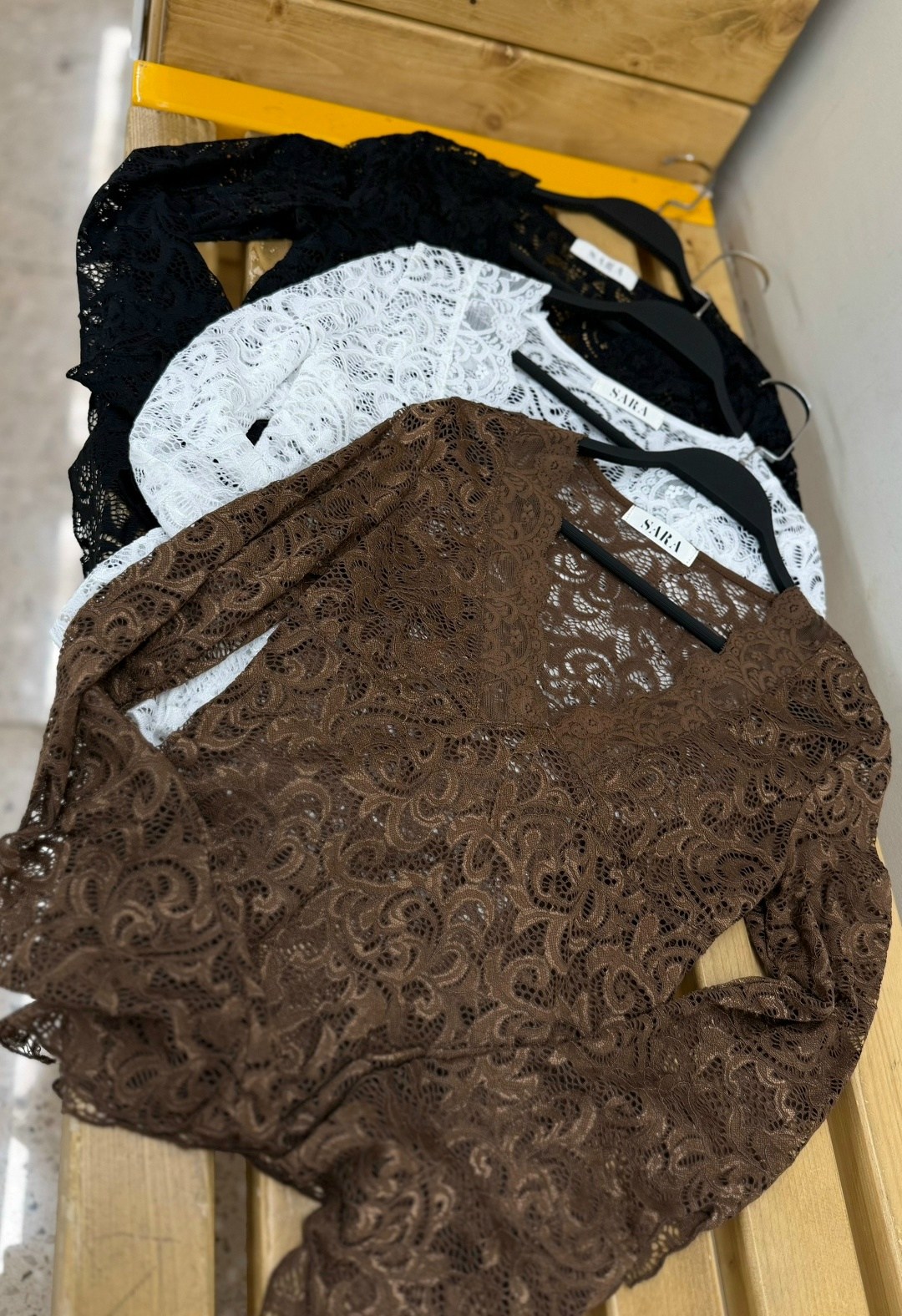 кружевная блузка,кружевная блузка с длинным рукавом,кружевная блузка нарядная больших размеров с вырезом,женская кружевная блузка aprmhisy,блуза с глубоким вырезом гипюровая с кружевом