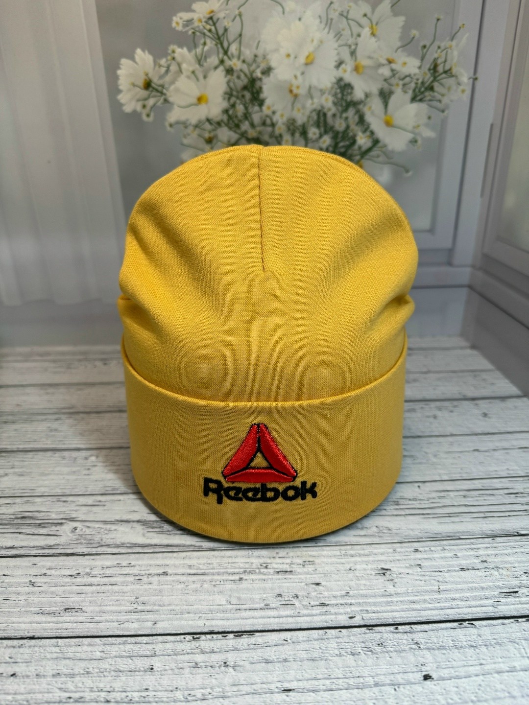 шапка для детей,красная шапка reebok,шапка reebok,шапки ,шапочка