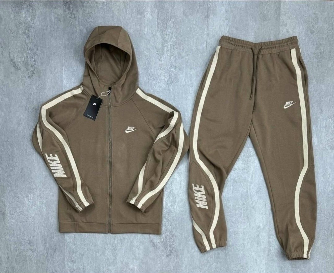 спортивный костюм nike мужской,спортивные костюмы nike,мужские спортивные костюмы,спортивные костюмы для мужчин,спортивные костюм