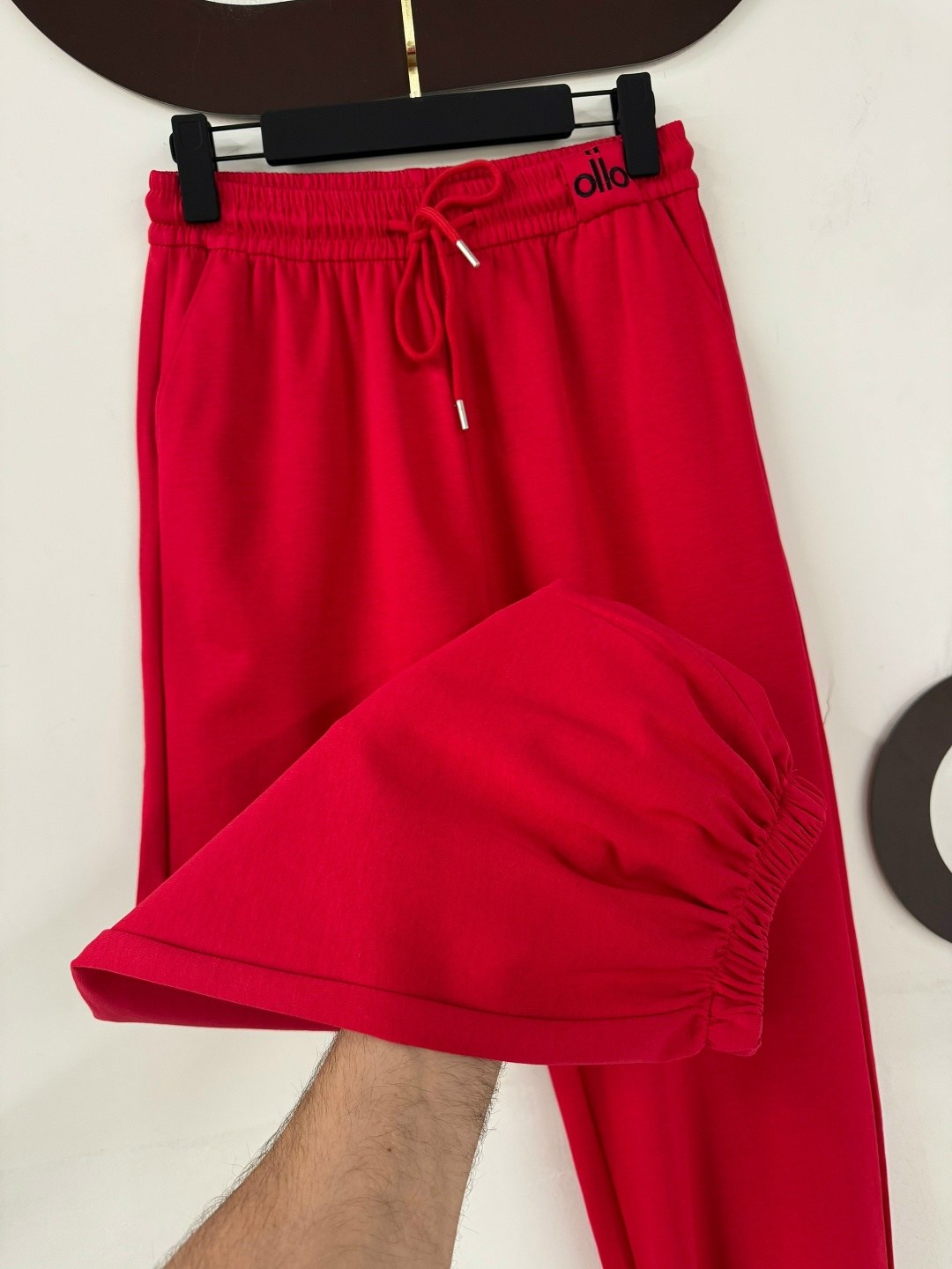 спортивные брюки,спортивные штаны,брюки свободные спортивные,повседневные штаны,спортивные брюки женские