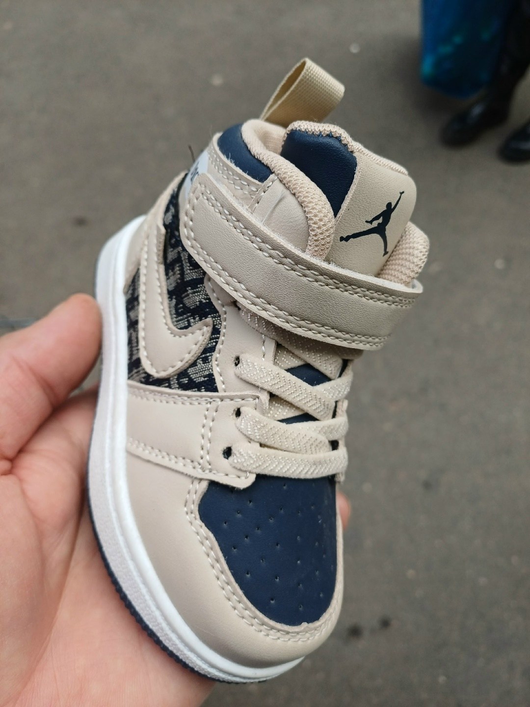 детские кроссовки,кроссовки для мальчика,детские кроссовки nike air jordan,кроссовки,кроссовки детские jordan