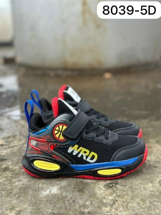 детские кроссовки,кроссовки,спортивная ,кроссовки для детей,кроссовки для мальчика