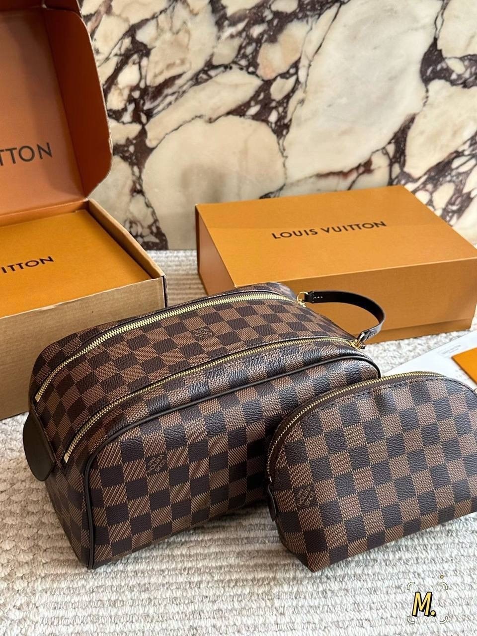 косметичка louis vuitton,луи виттон косметичка,louis vuitton косметичка женская,косметичка,модная сумка