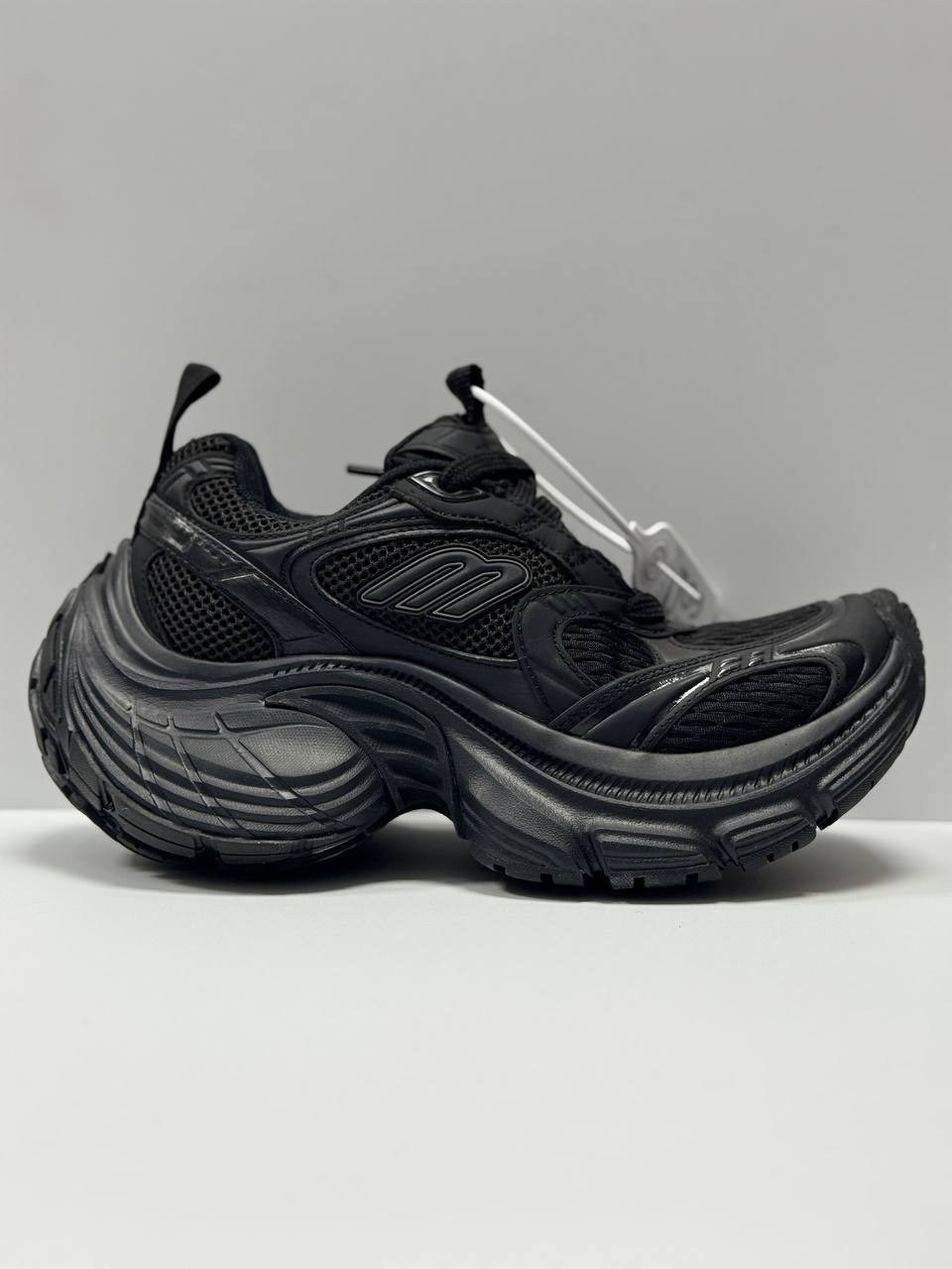 кроссовки 10xl balenciaga черный,кроссовки мужские balenciaga chunky sneakers черный,мужские черные кроссовки balenciaga track 2,кроссовки balenciaga 10xl black sneakers,кроссовки в стиле balenciaga c