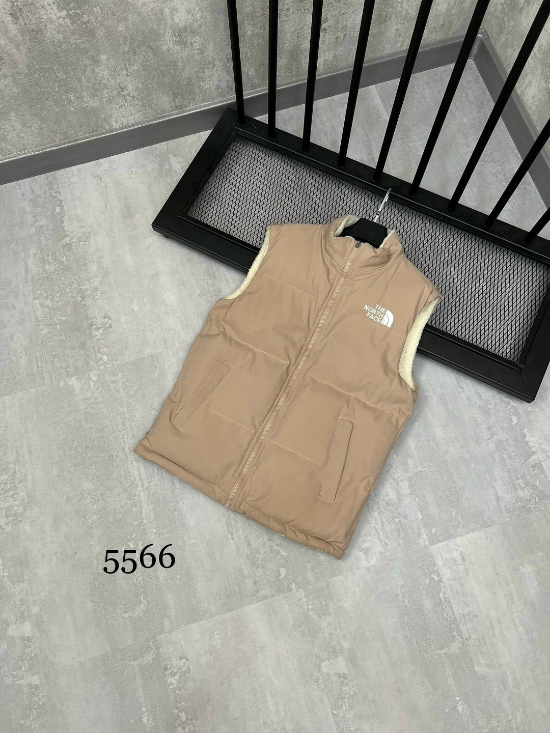 жилетка двухсторонняя,жилет,жилет мужской,жилетка,жилет двухсторонний