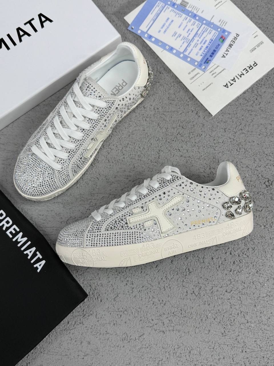 ,кроссовки женскиe,кроссовки,модные кроссовки,кеды кроссовки