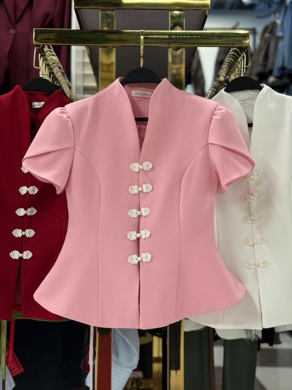 девушка,женский костюм,женский стиль,женская блузка,костюм