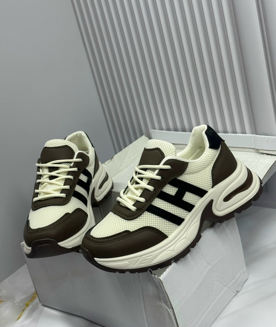 ,кроссовки женские,кроссовки повседневные,модные кроссовки,объемные кроссовки