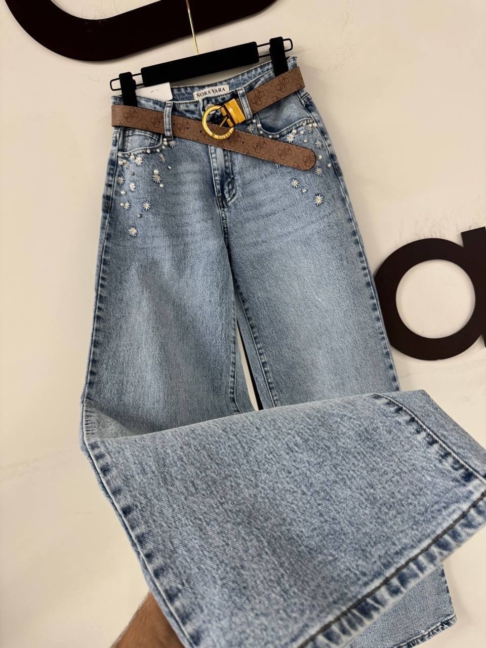 джинсы со стразами,женские джинсы,женские джинсы со стразами,джинсы с бусинами,джинсы с камнями и стразами