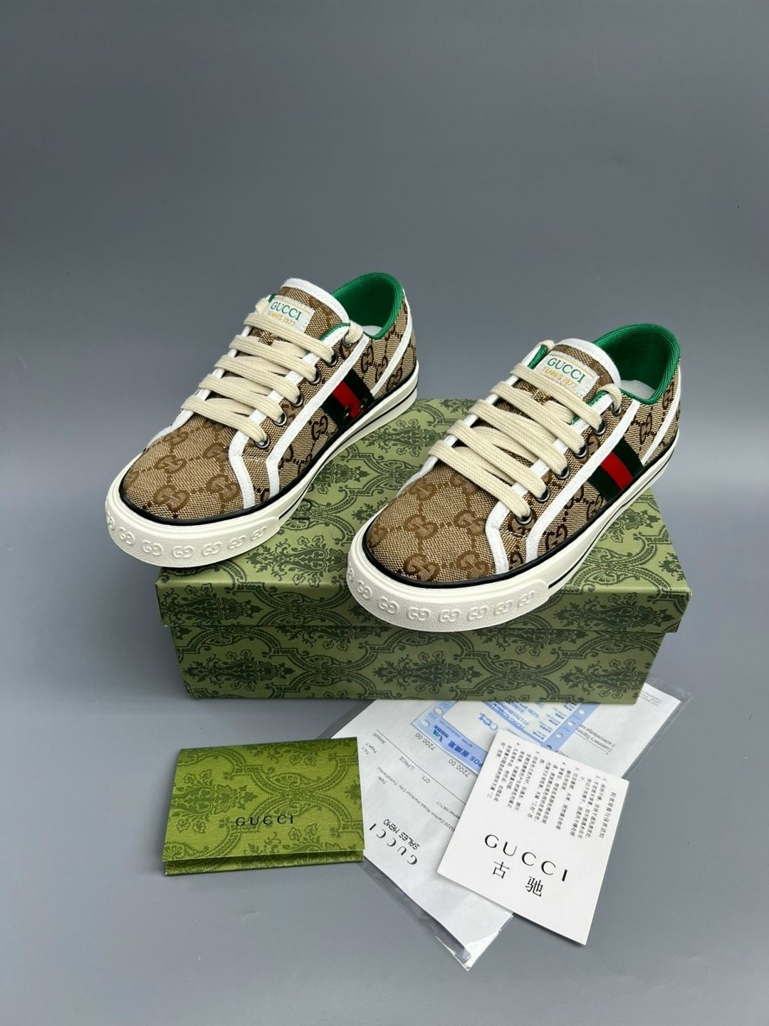 кеды gucci,кеды gucci мужские,кроссовки gucci,кроссовки женские gucci,гуччи кеды