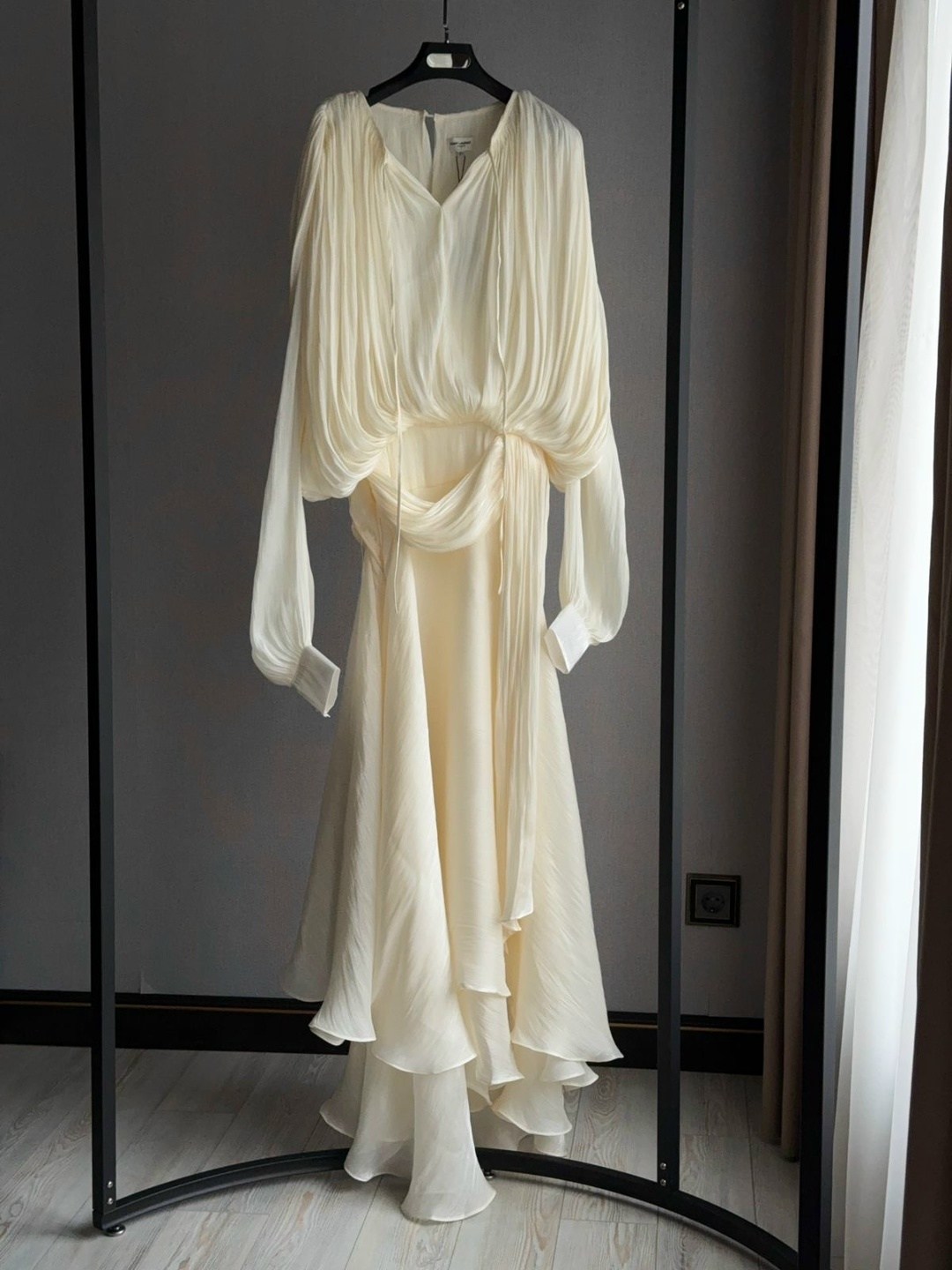 модное платье,длинное платье,платье необычное,мода стиль