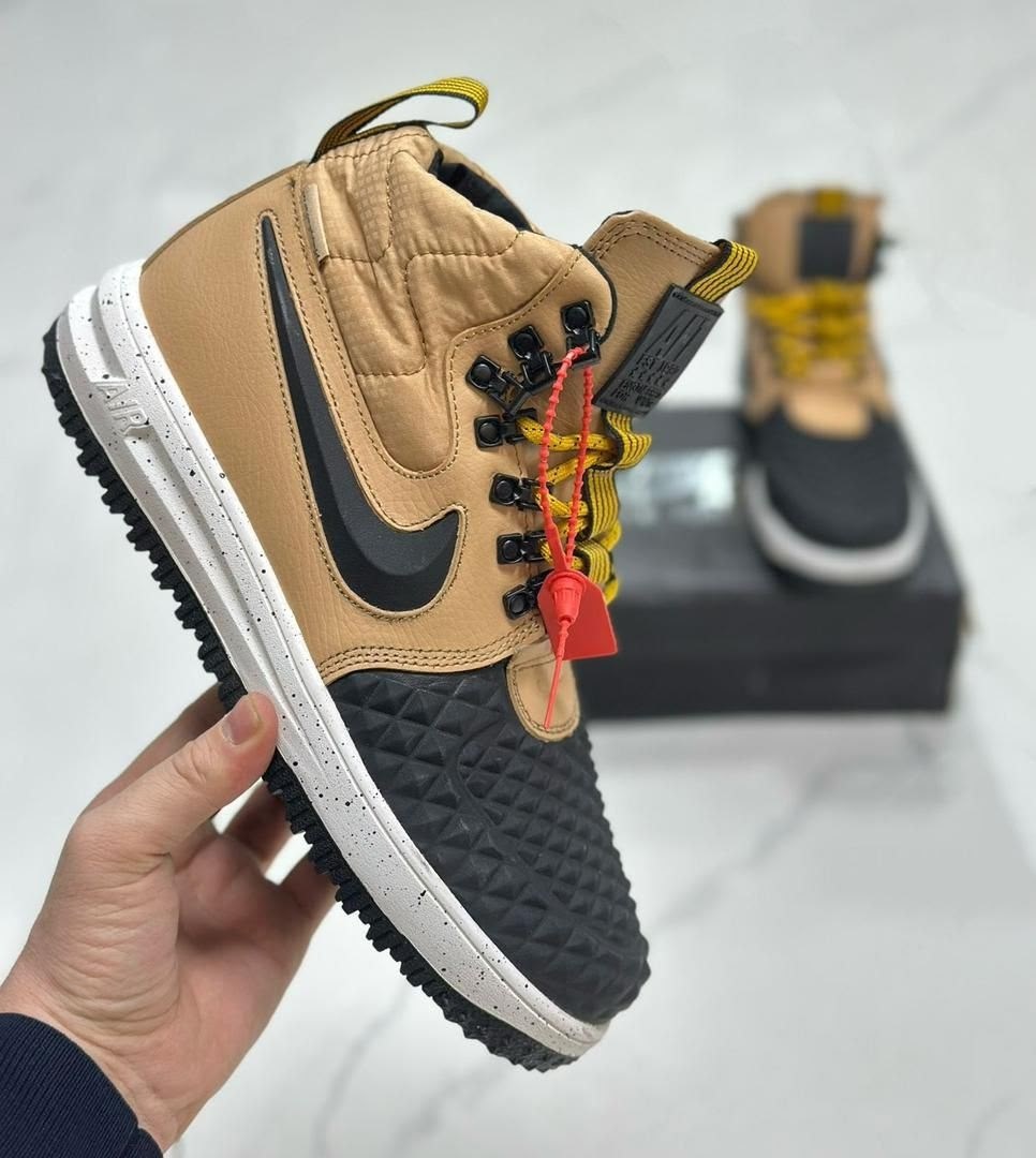 кроссовки nike lunar force 1 duckboot,кроссовки зимние nike lunar force 1 duckboot,nike lunar force 1 duckboot,кроссовки nike lunar force 1 duckboot 17 linen внутри,кроссовки nike lunar force 1