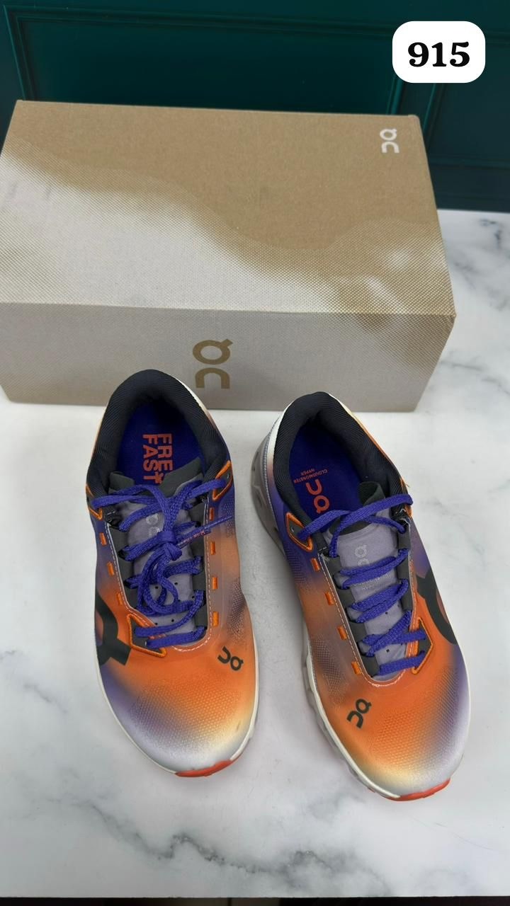 кроссовки,женские кроссовки,кроссовки on cloudmonster,беговые кроссовки,спортивные кроссовки