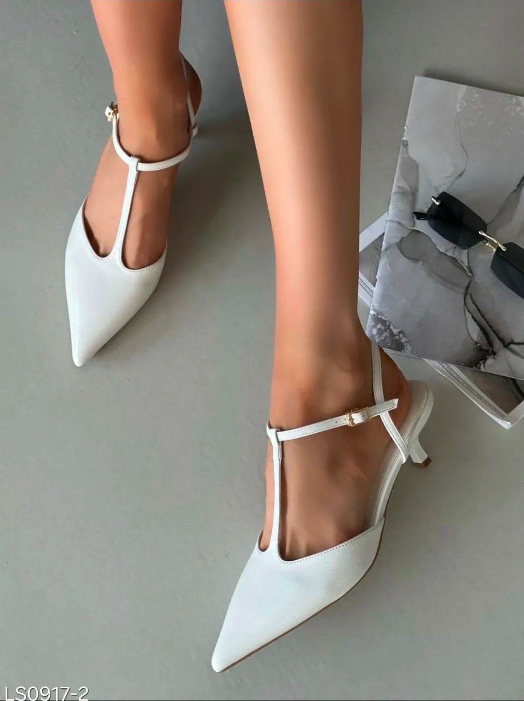 стильные туфли,туфли лодочка,женские туфли лодочки,туфли женские,white pointed toe heels with ankle strap