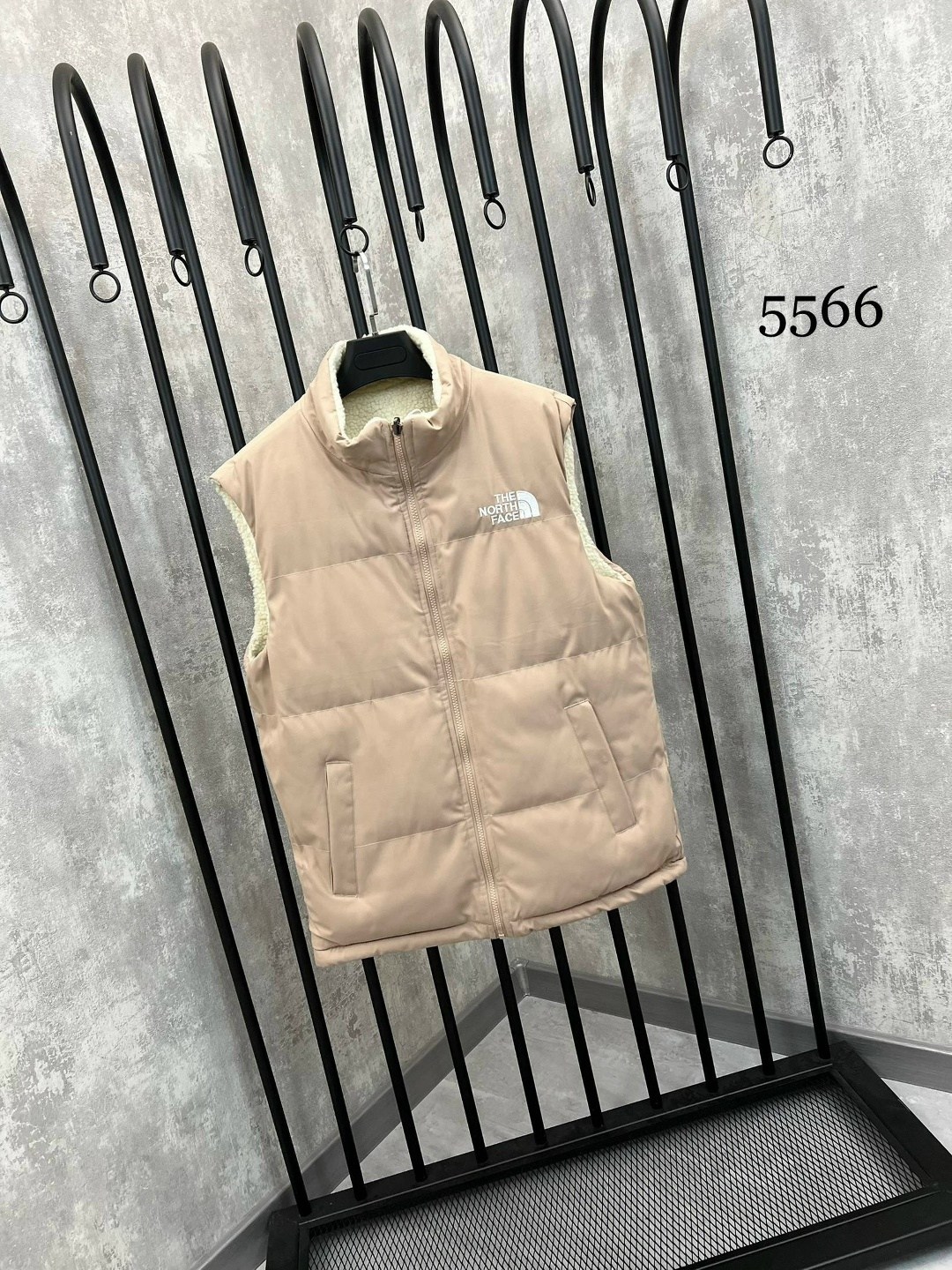 жилетка двухсторонняя,жилет,жилет мужской,жилетка,жилет двухсторонний