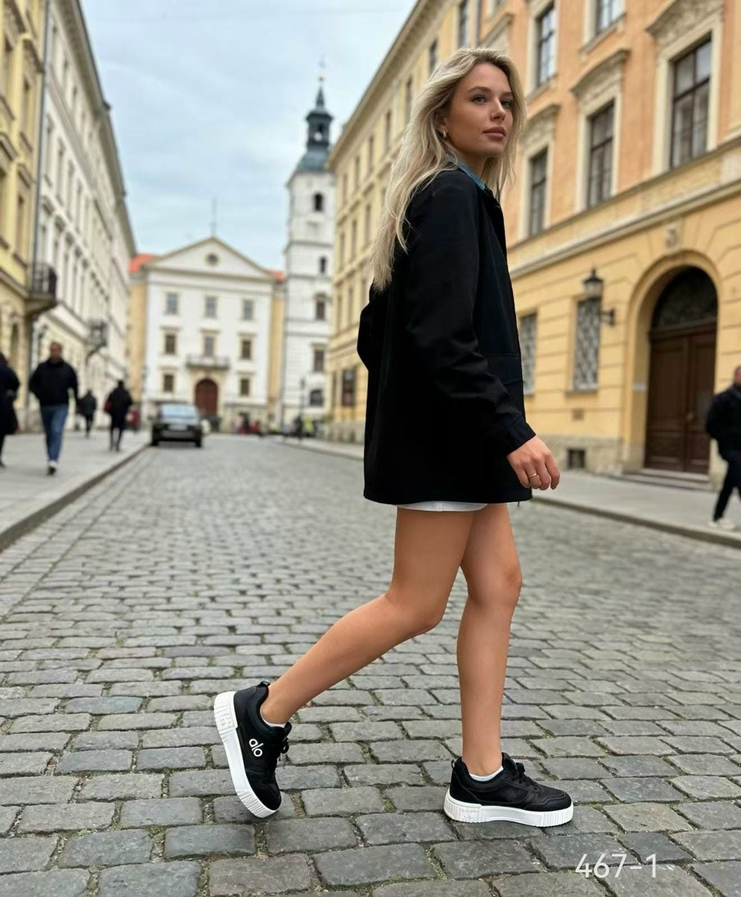 женские кроссовки,кроссовки белые,белые кроссовки женские,кроссовки для женщин,кроссовки светлые женские