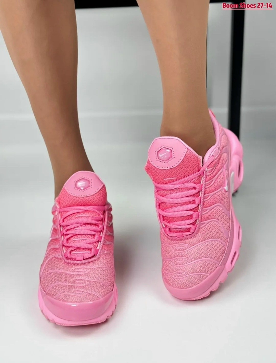 спортивные кроссовки air max plus tn nike,женские кроссовки nike air max plus tn pink,nike air max plus tn pink,кроссовки nike air max tn plus,кроссовки nike air max plus tn nike