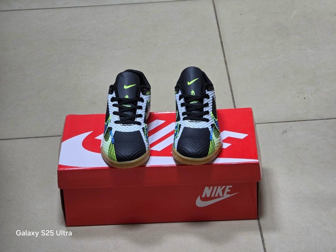 футзалки nike,nike tiempo футзалки зеленые,футбольная ,футзалки найк,бутсы для футзала nike