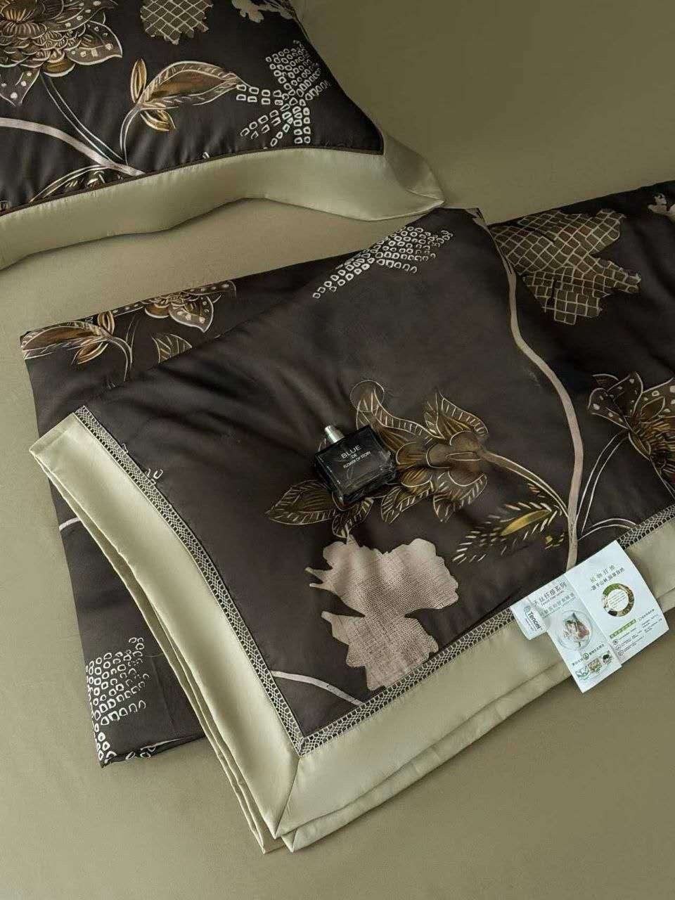 комплект постельного белья,комплект постельного белья la perla,постельное белье,роберто кавалли постельное белье,комплект постельного белья с одеялами la perla