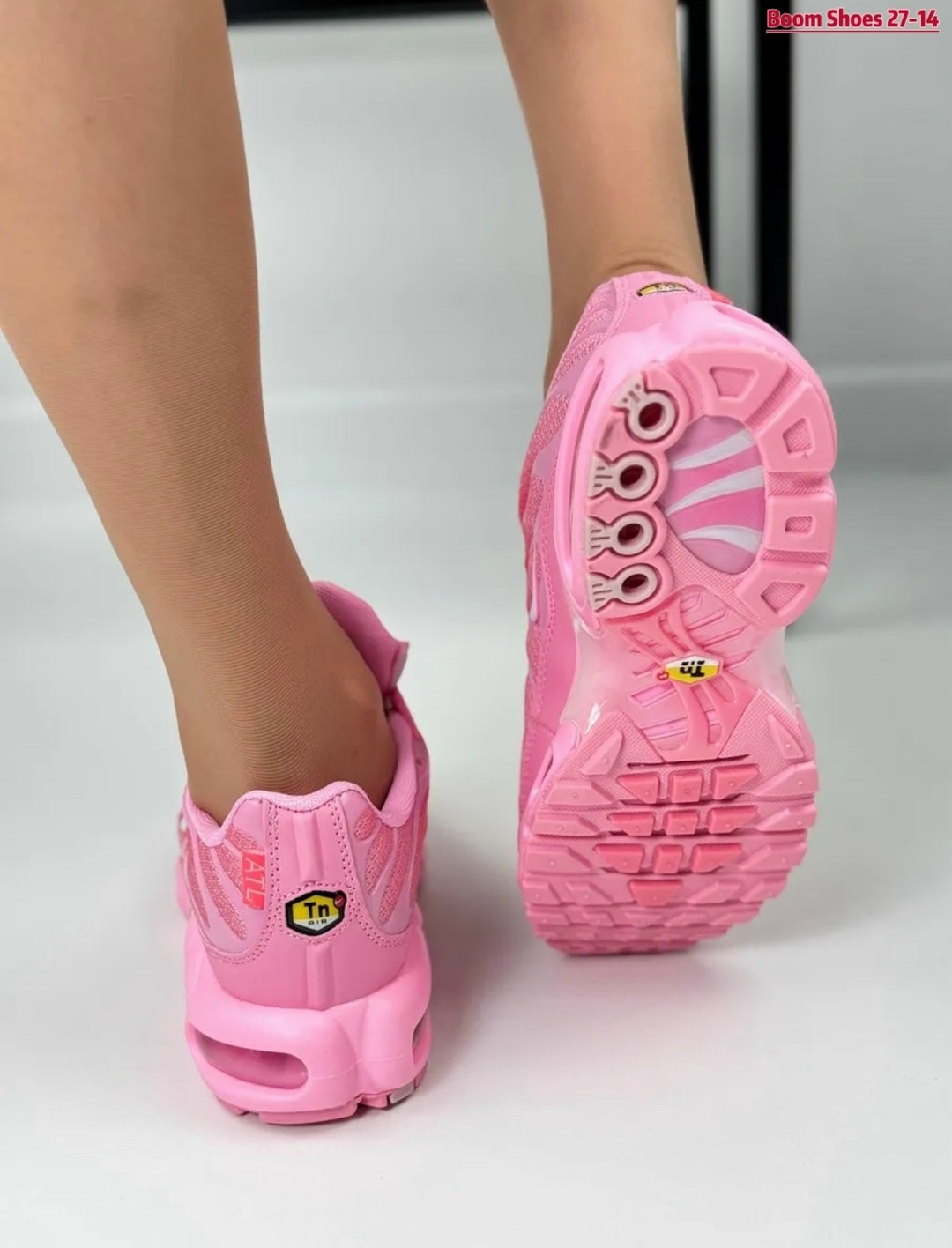 спортивные кроссовки air max plus tn nike,женские кроссовки nike air max plus tn pink,nike air max plus tn pink,кроссовки nike air max tn plus,кроссовки nike air max plus tn nike