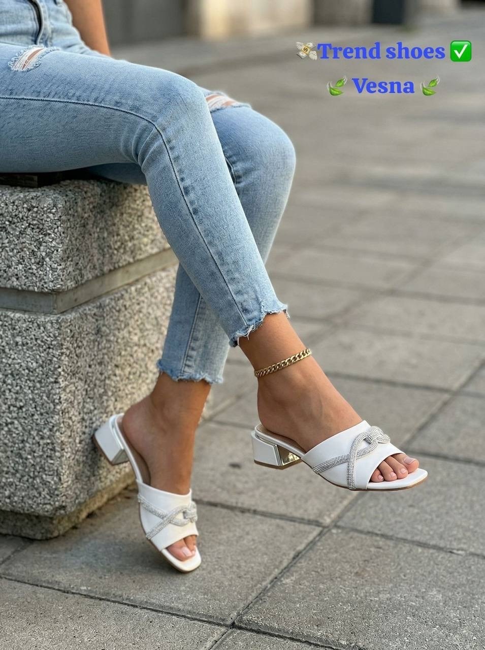 ,женские босоножки,женские шлепанцы,босоножки на каблуках, женская