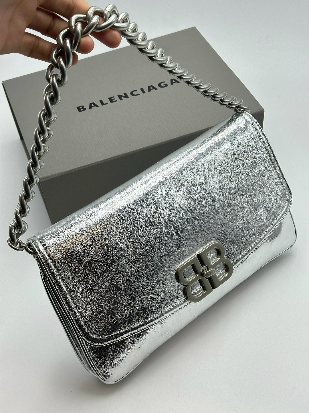 сумка женская balenciaga,сумка balenciaga,balenciaga сумка на плечо,сумка женская balenciaga натуральная кожа,женская сумка balenciaga из натуральной кожи