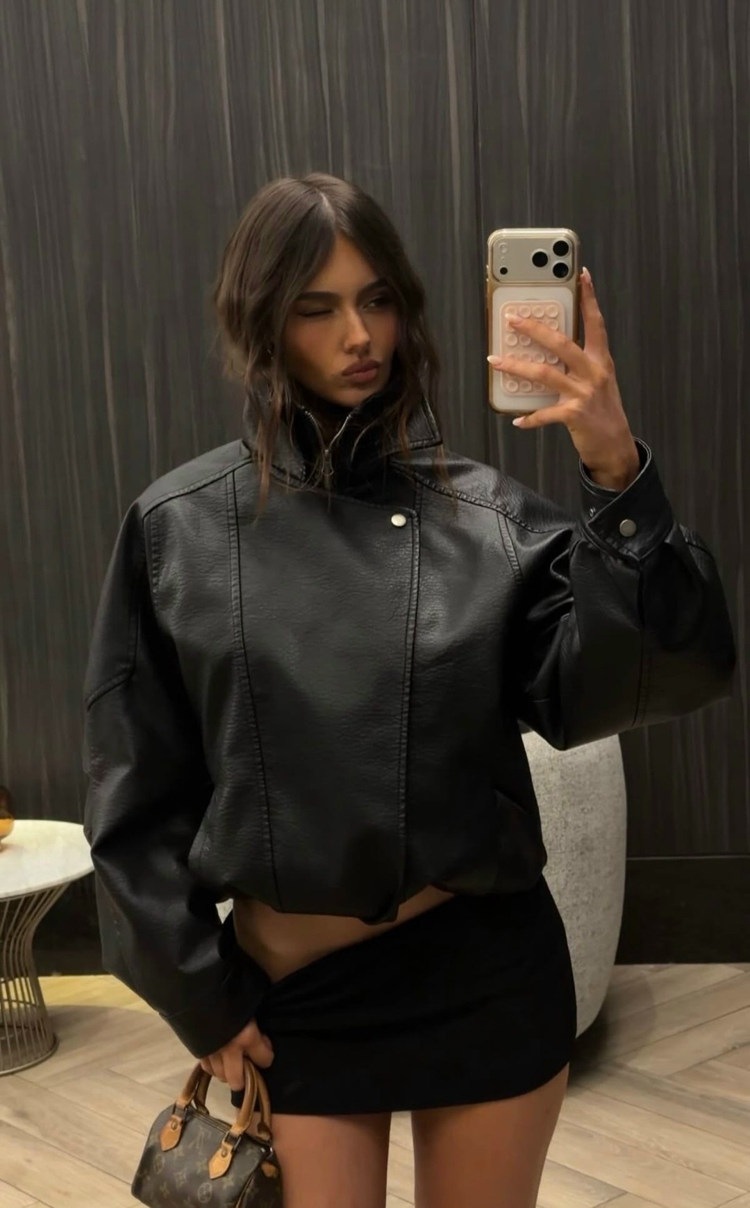 кожаная куртка,женская куртка из искусственной кожи,куртка из экокожи,кожаная куртка косуха,модная женская куртка