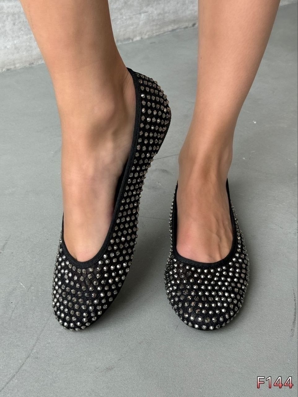 балетки с заклепками от карла лагерфельда karl lagerfeld черный,черные балетки,балетки,женские балетки,балетки karl lagerfeld с заклепками размер 38 черный